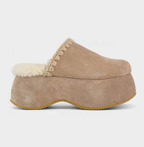 MOU Chunky platform suede In Camel