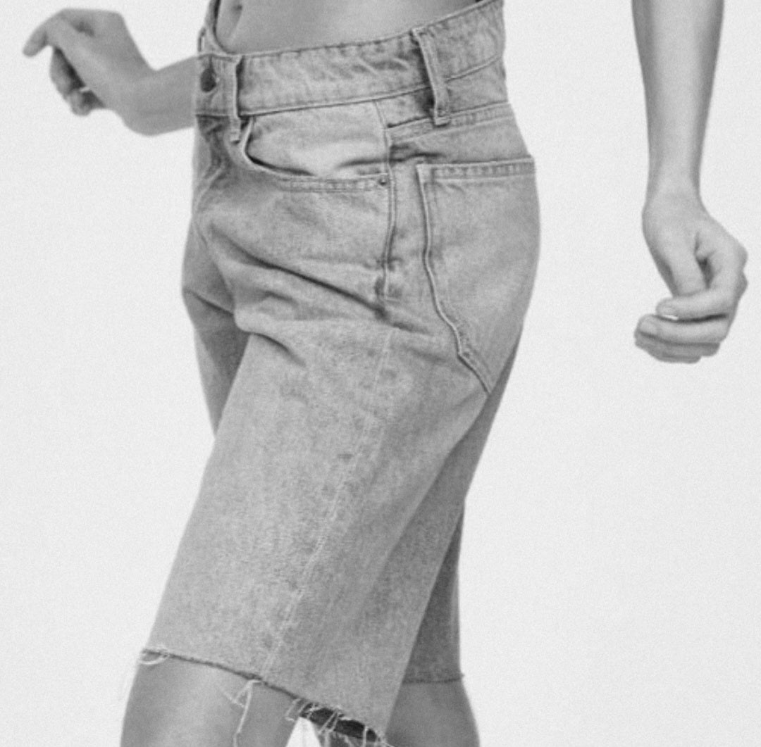 HEARTLESS Bree Biker Bermuda Mid Wash