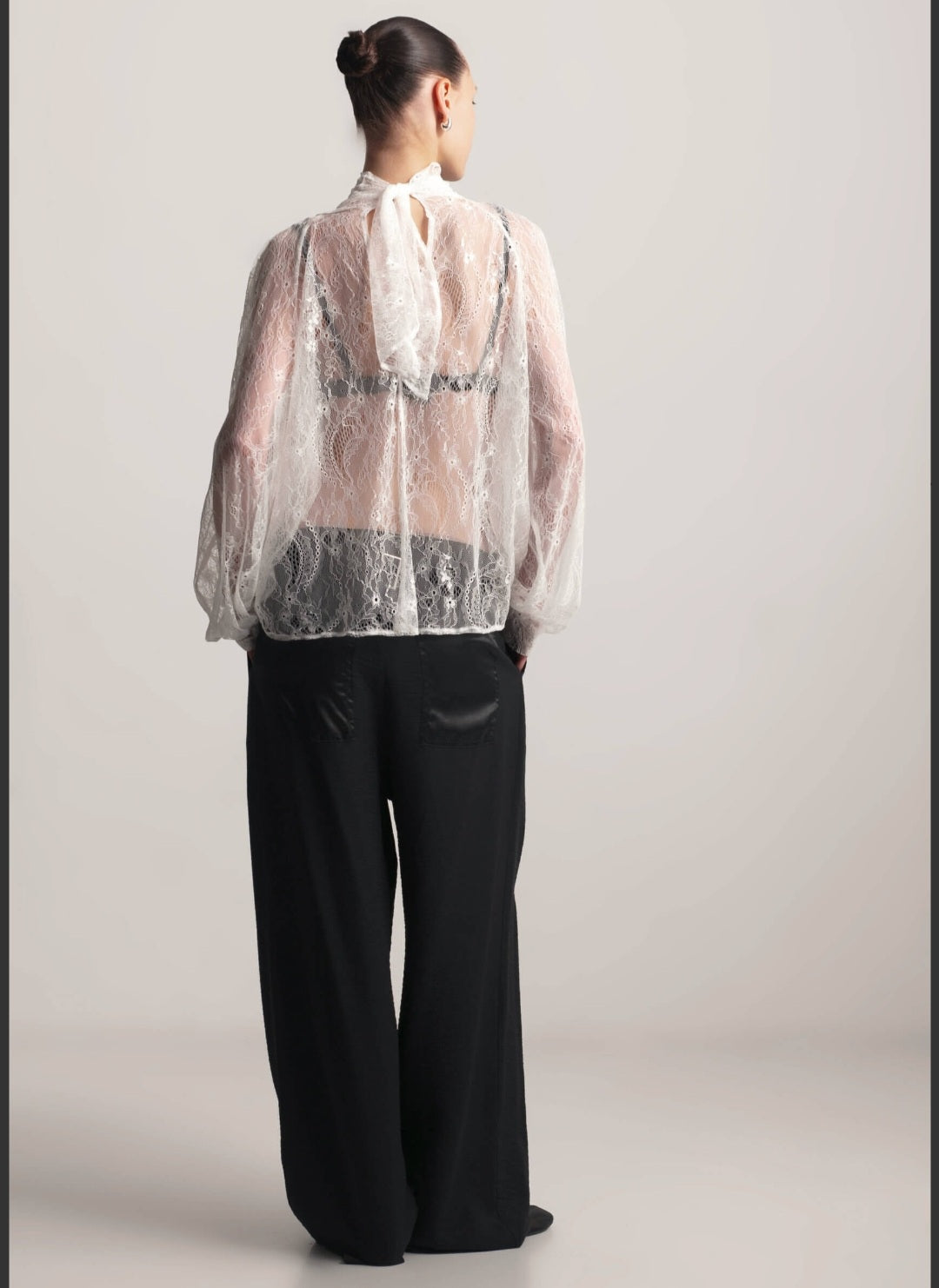 KIANNE Lace Blouse Cloud