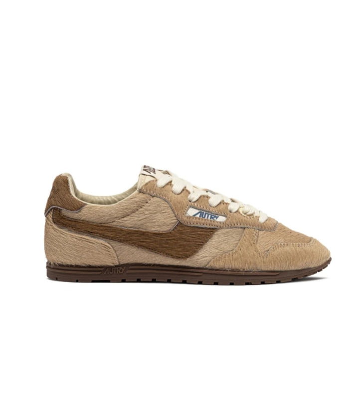 AUTRY WINDSPIN SNEAKERS IN PONY IVORY